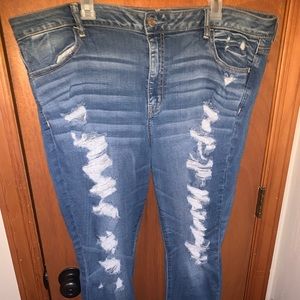 American Eagle Distressed Jeans